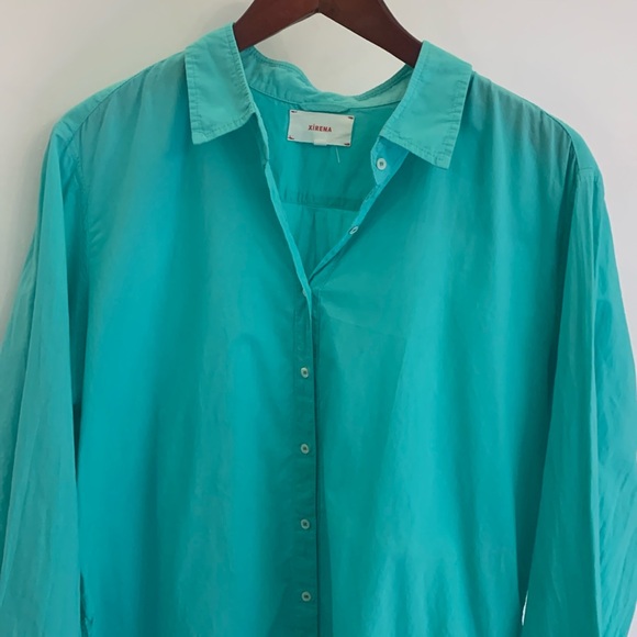 XIRENA button down blouse, Large - Picture 1 of 3